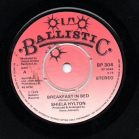 (7") SHIELA HYLTON - BREAKFAST IN BED / DISCO REGGAE BEAT
