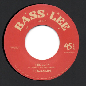 (7") BENJAMMIN - FIRE BURN / BLM PLAYERS - FIRE BURN DUB