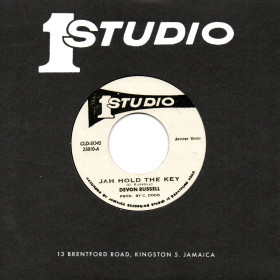 (7") DEVON RUSSELL - JAH HOLD THE KEY / VERSION